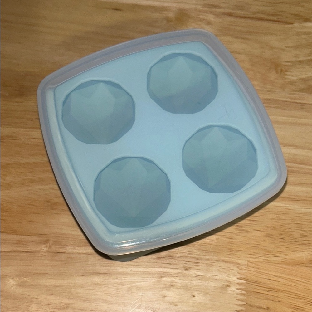 Light Blue Diamond Ice Cube Tray
